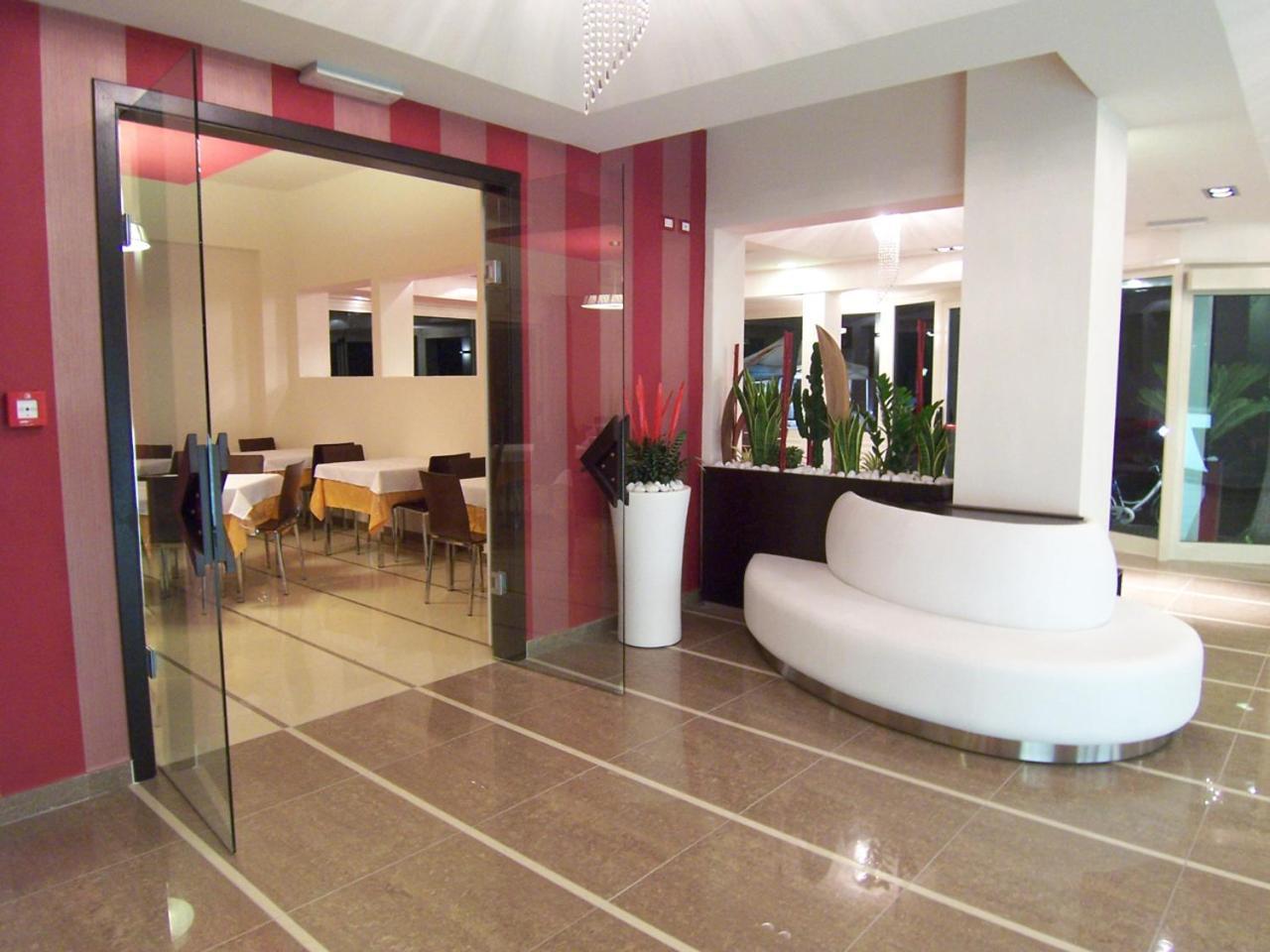 San Carlo Hotel Cesenatico